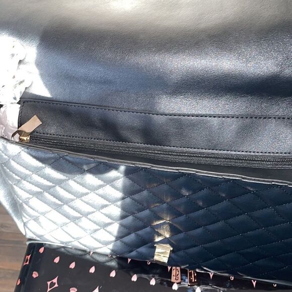 Billion Bling Luggage 🧳 Weekender 💎 - Picture 9 of 13